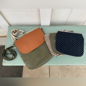 ThirtyOne Crossbody Purse (interchangeable flaps)